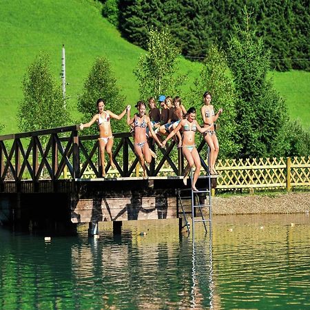 Sprawling Mansion Near Ski Area In Salzburg أبين ايم بونغاو المظهر الخارجي الصورة